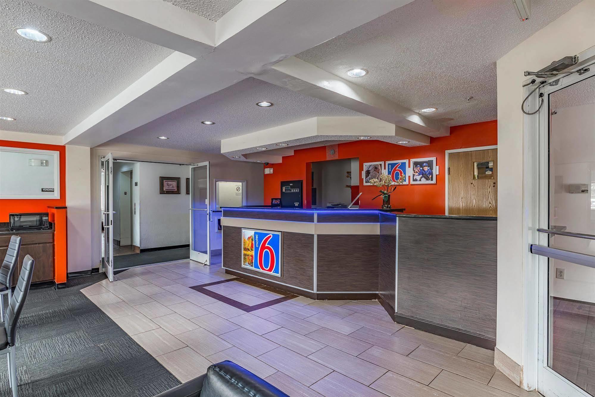 Motel 6-Charlotte, Nc - University Exterior foto